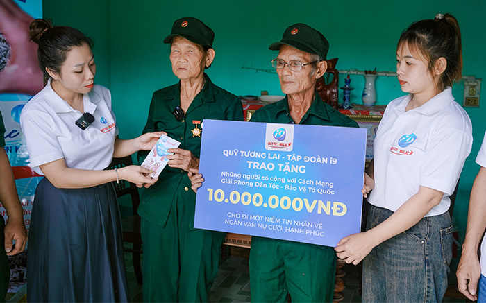 Điện thoại bàn và biểu tượng cuộc gọi, tượng trưng cho hỗ trợ qua hotline shbet1